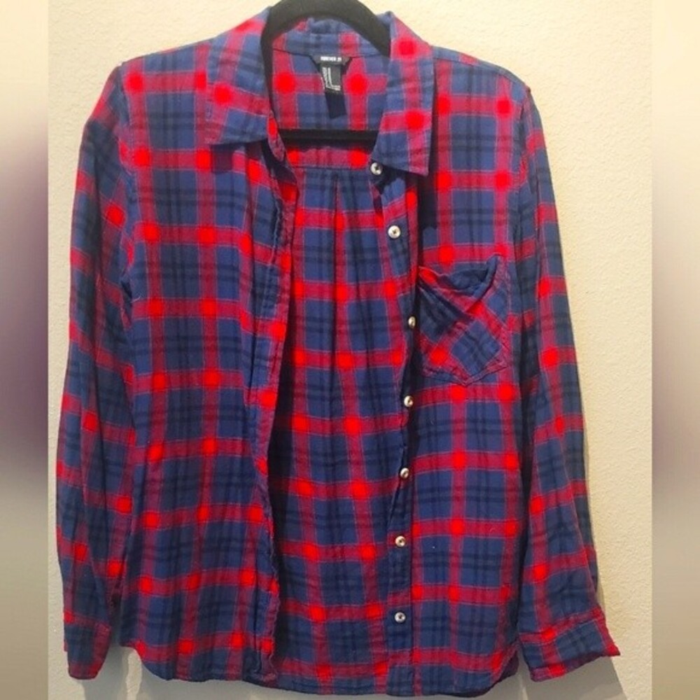 Forever 21 Boyfriend Fit Flannel Blue and Red Size M